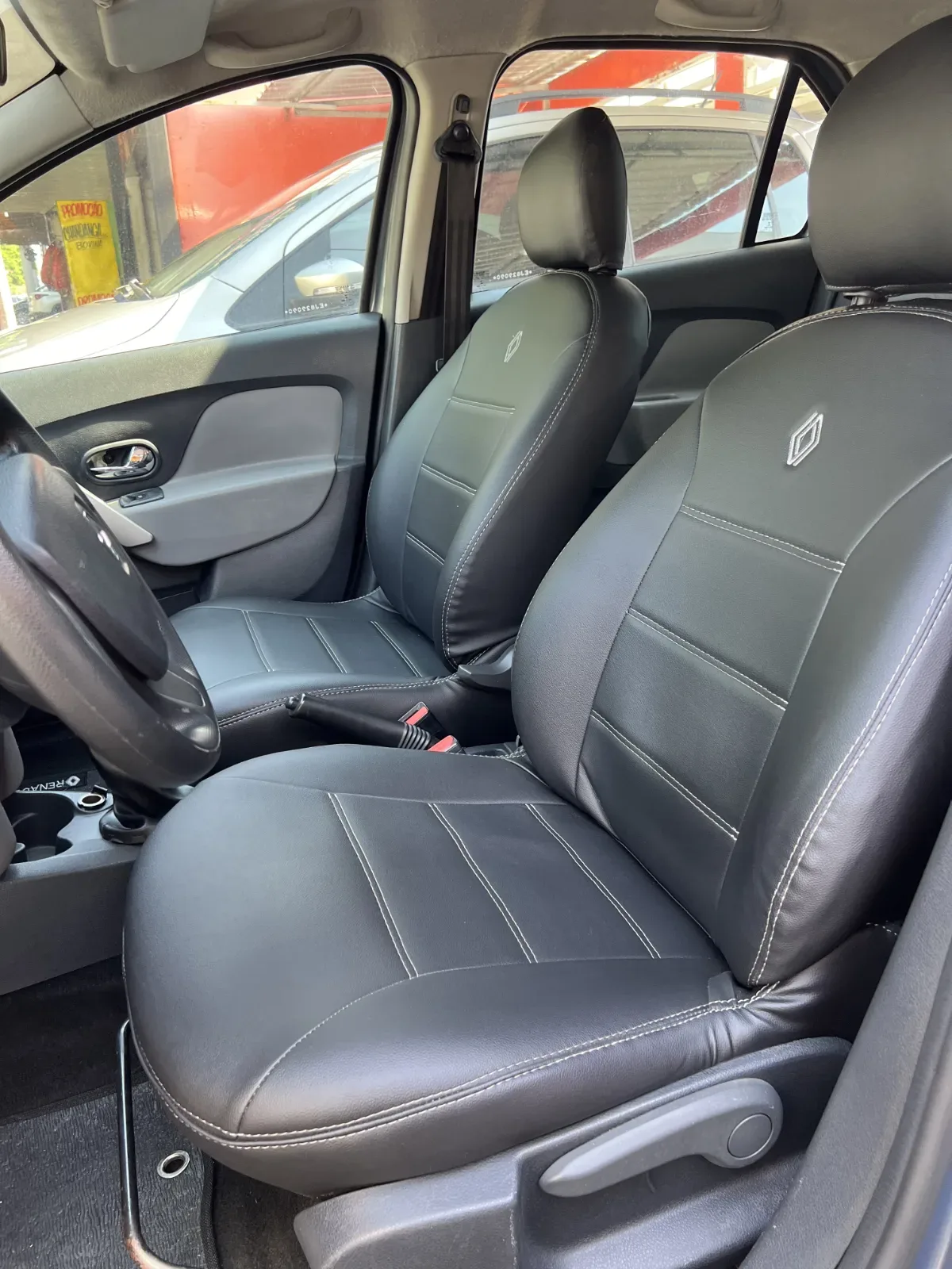 Renault Logan 2010, foto 6